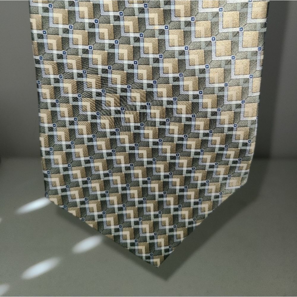 Mens silk tie from Dockers